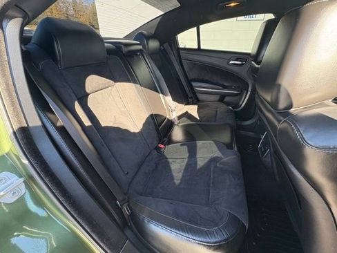 Used 2022 Dodge Charger Scat Pack w/ Dynamics Package image 29