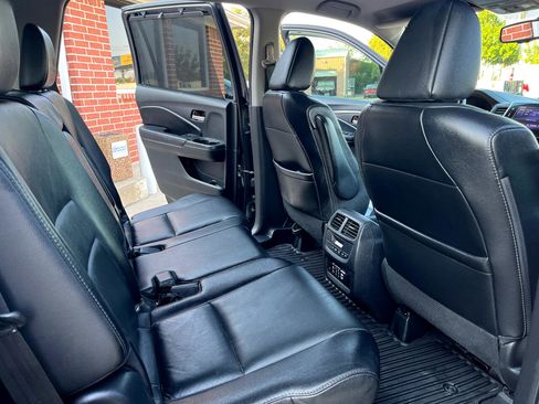 Used 2016 Honda Pilot EX-L image 10