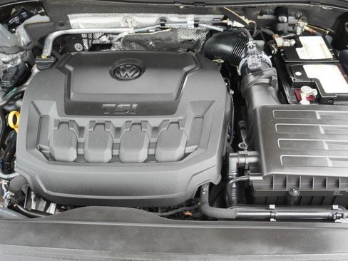 Used 2021 Volkswagen Tiguan SEL w/ 3-Row Tiguan MDO Package FWD image 35