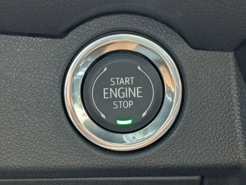 New 2026 Chevrolet Traverse LT image 31