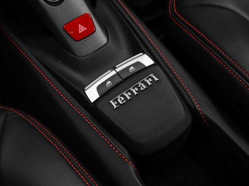 Certified 2018 Ferrari 488 GTB RWD image 57