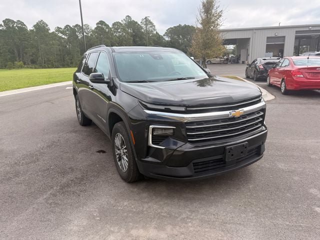 Used 2026 Chevrolet Traverse LT AWD/4WD image 23