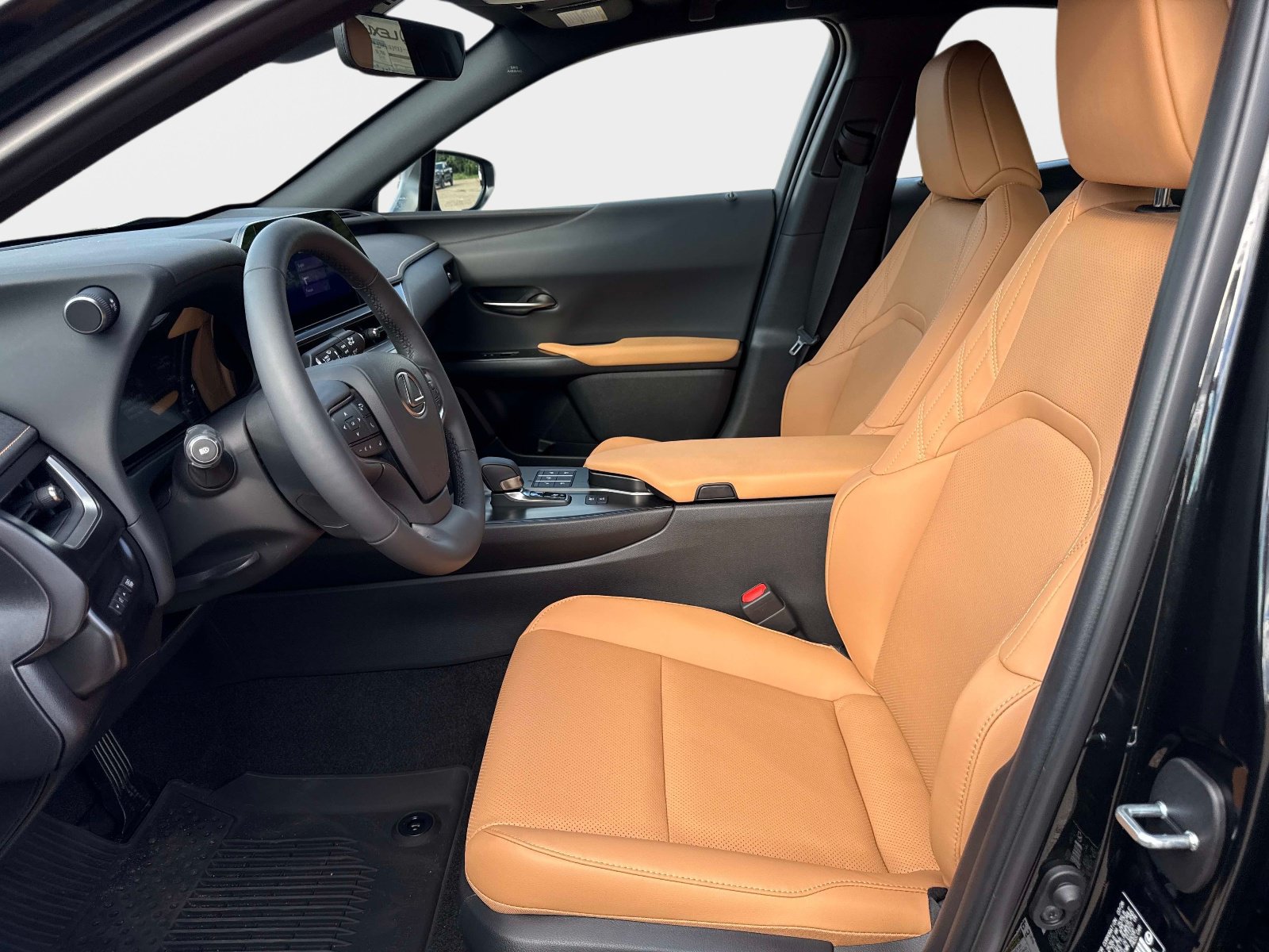 New 2026 Lexus UX 300h FWD w/ Accessory Package (2T) image 17