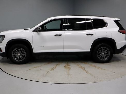 Used 2025 GMC Acadia Elevation AWD/4WD image 8