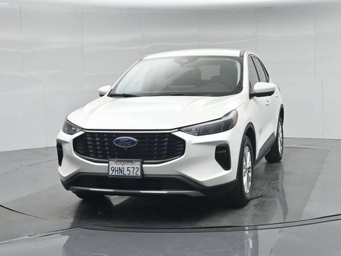 Used 2023 Ford Escape Active w/ Tech Pack #2 FWD image 54