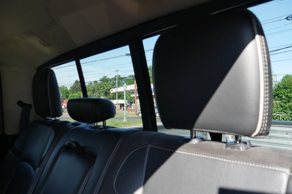 Used 2022 RAM 2500 Laramie AWD/4WD image 16