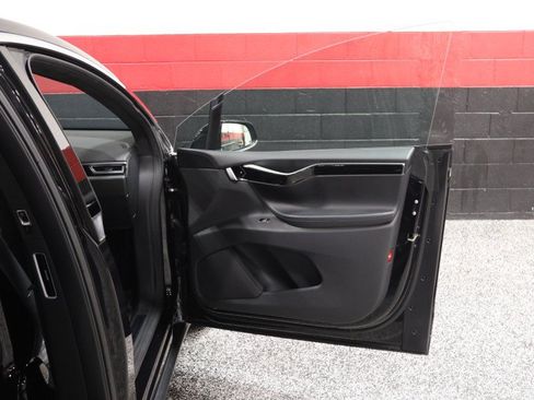 Used 2016 Tesla Model X 90D AWD/4WD image 45
