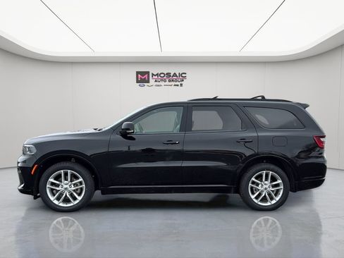 Used 2023 Dodge Durango GT image 4