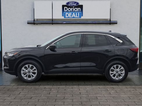 Used 2023 Ford Escape Active AWD/4WD image 6
