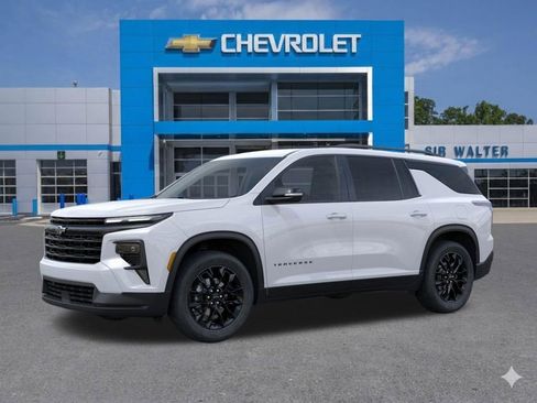New 2026 Chevrolet Traverse LT w/ Midnight/Sport Edition FWD image 3