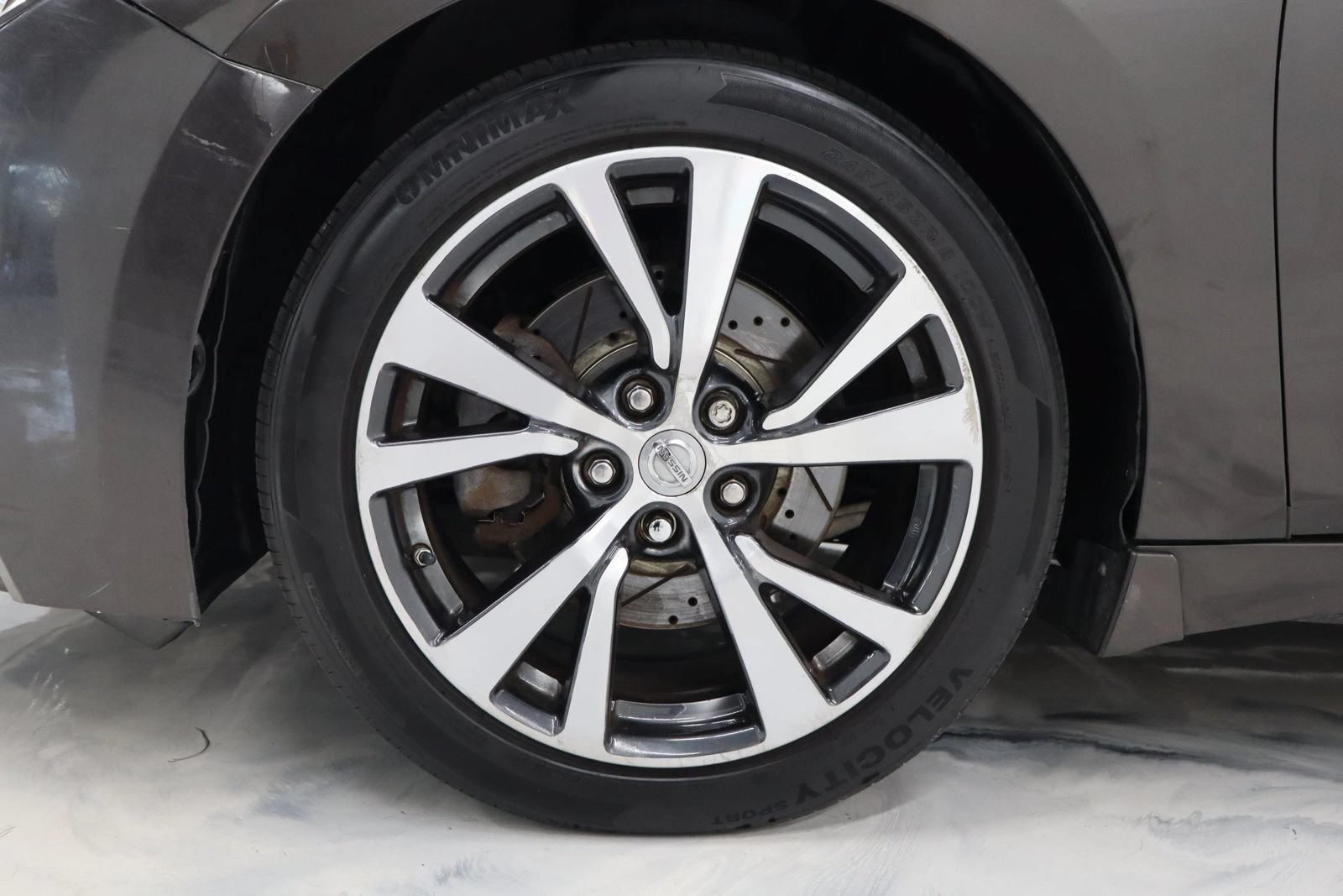 Used 2017 Nissan Maxima 3.5 SL FWD image 11