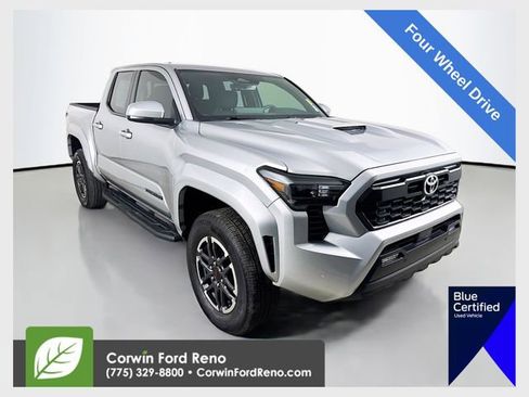 Used 2025 Toyota Tacoma TRD Sport w/ TRD Sport Upgrade Package image 1