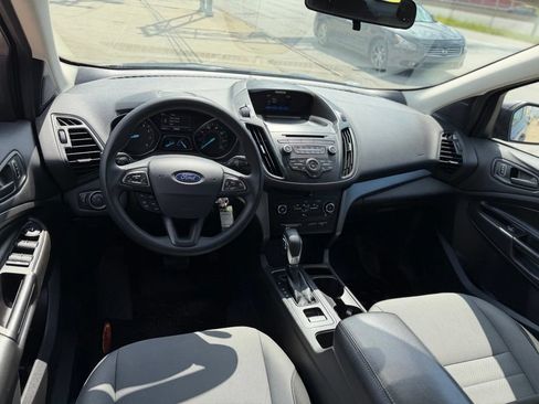 Used 2017 Ford Escape S FWD image 19