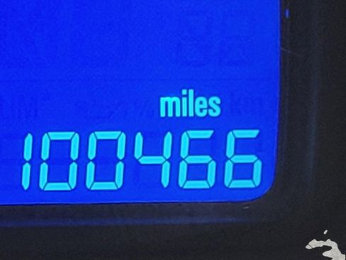 Used 2016 Chevrolet Trax LTZ w/ Midnight Edition image 2