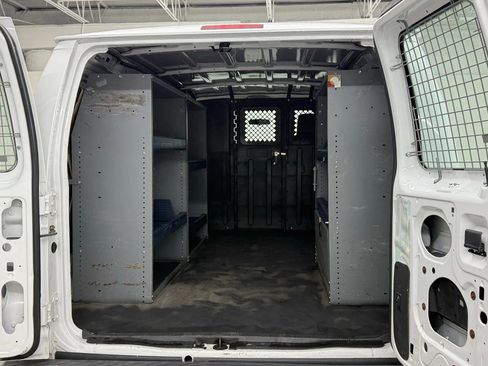 Used 2011 Ford E-150 and Econoline 150 w/ Commercial Cargo Van Pkg image 30
