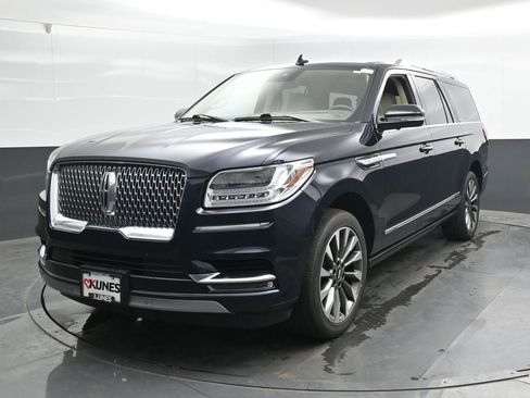 Used 2021 Lincoln Navigator L Reserve w/ Luxury Package AWD/4WD image 8