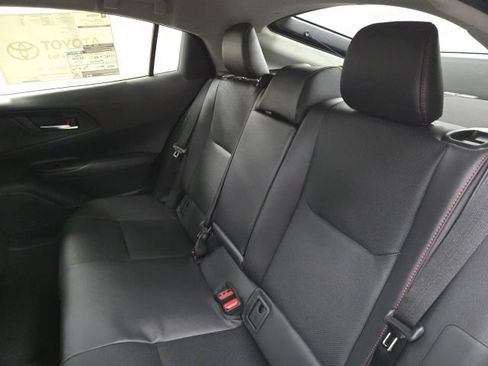 New 2026 Toyota Prius Plug-In Hybrid FWD image 18