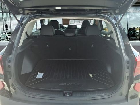 Used 2021 Kia Seltos SX w/ SX Sunroof Package AWD/4WD image 13