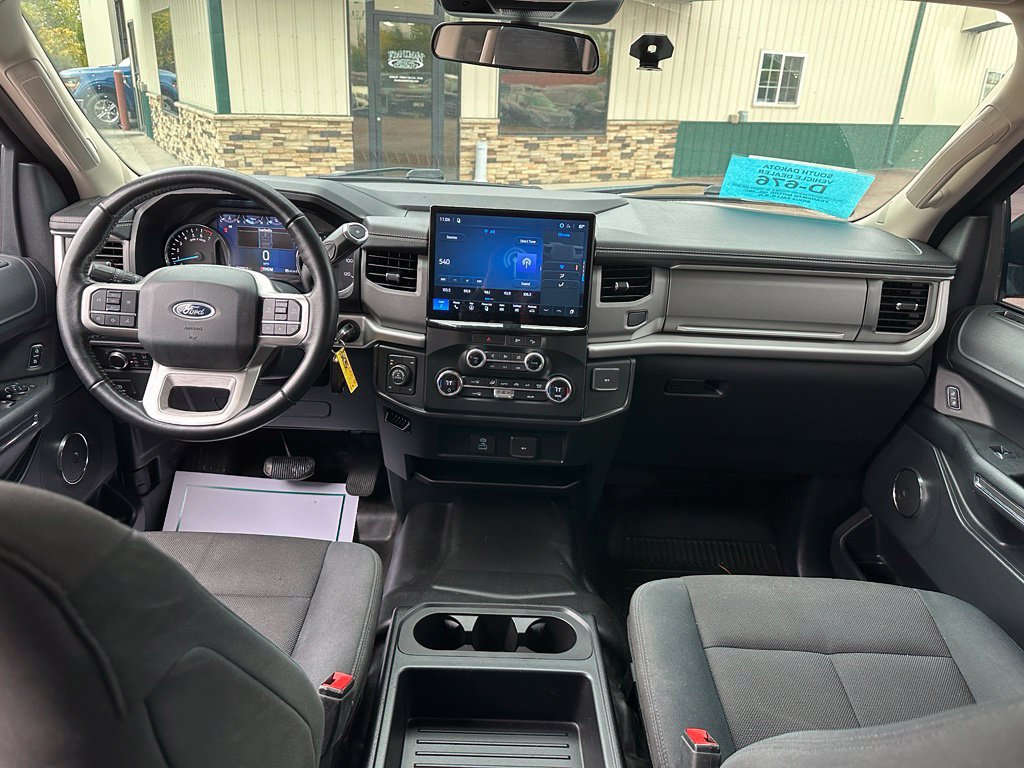 Used 2022 Ford Expedition XL AWD/4WD image 25