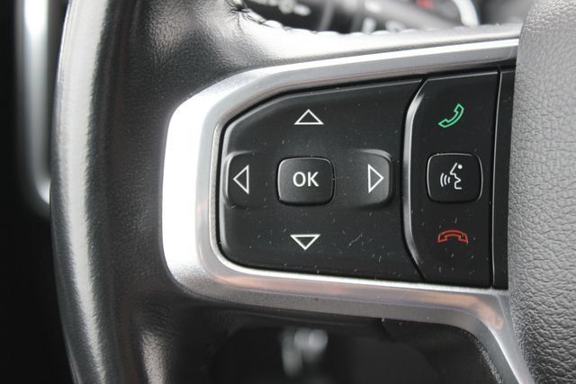 Used 2023 RAM 1500 Laramie AWD/4WD image 16