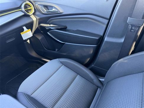 New 2026 Chevrolet Trax LT w/ Driver Confidence Package image 20