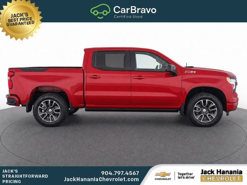 Used 2024 Chevrolet Silverado 1500 RST w/ Z71 Off-Road Package AWD/4WD image 5
