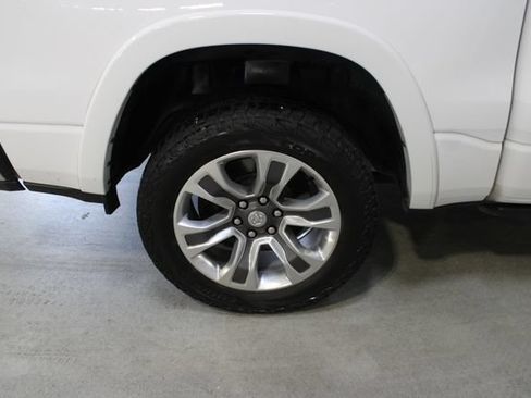Used 2021 RAM 1500 Limited AWD/4WD image 38