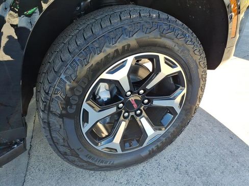 New 2026 GMC Yukon XL AT4 image 9