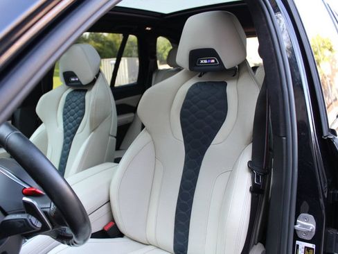 Used 2021 BMW X5 M w/ Competition Package AWD/4WD image 18