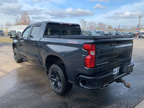 Used 2020 Chevrolet Silverado 1500 LT Trail Boss w/ Convenience Package image 4