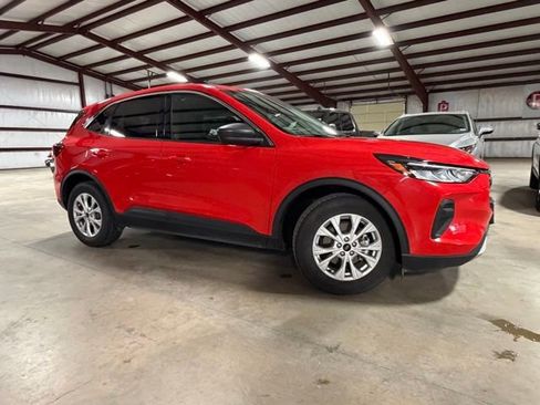 Used 2024 Ford Escape Active FWD image 5