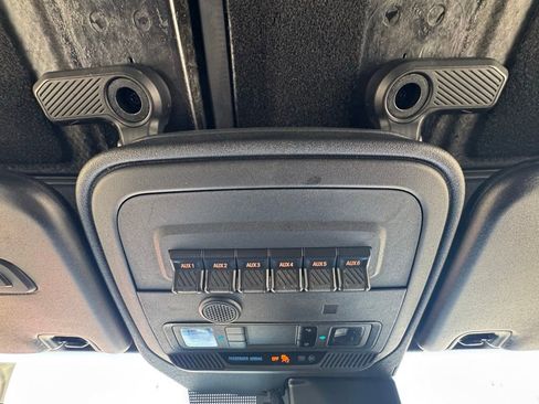 Used 2024 Ford Bronco Badlands AWD/4WD image 33