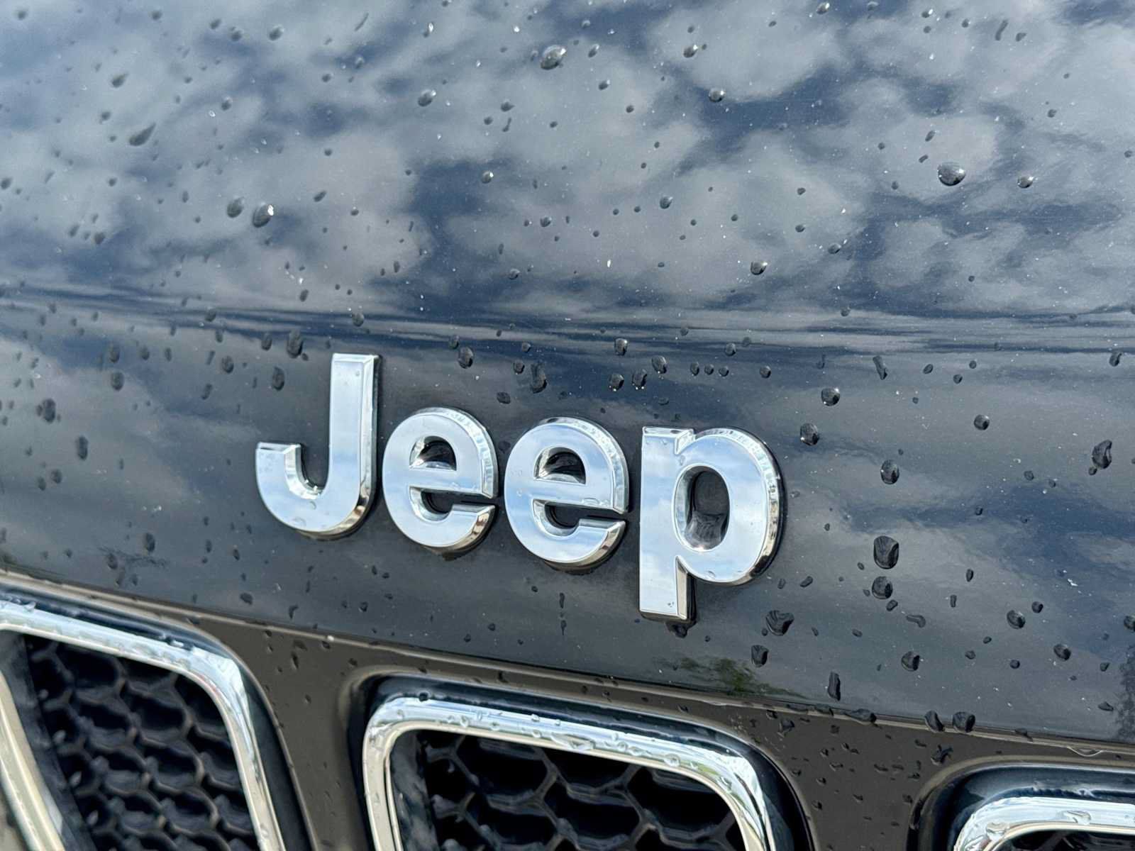 Used 2020 Jeep Compass Limited AWD/4WD image 10