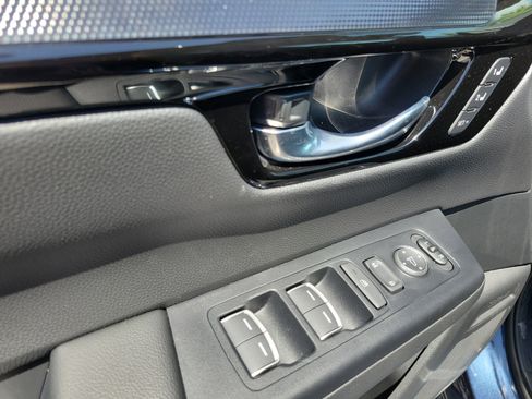 Certified 2025 Honda CR-V EX-L image 22