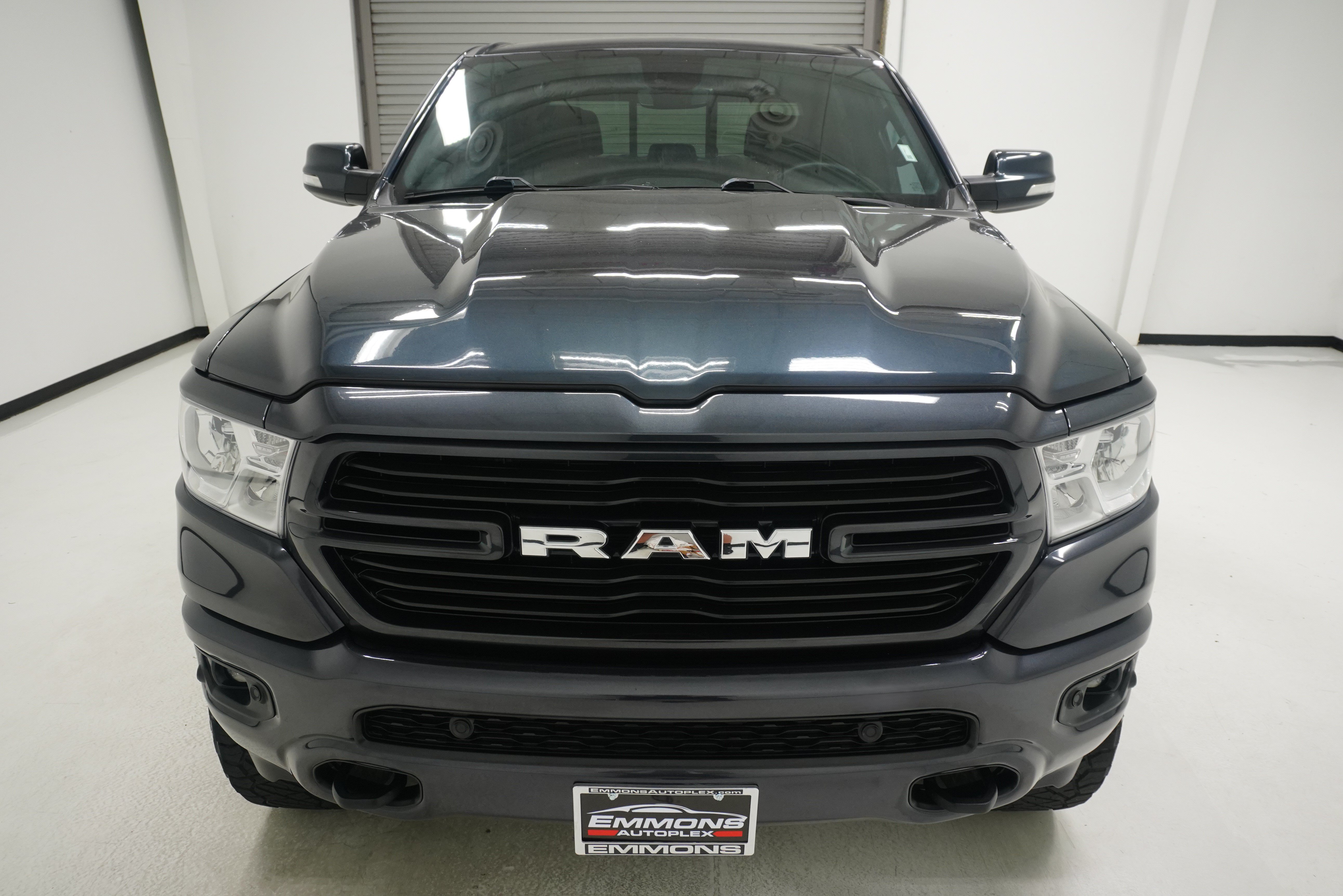 Used 2021 RAM 1500 Lone Star AWD/4WD image 2