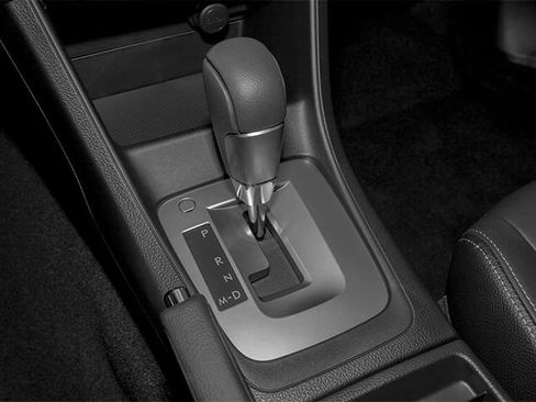 Used 2013 Subaru Crosstrek 2.0i Limited image 10