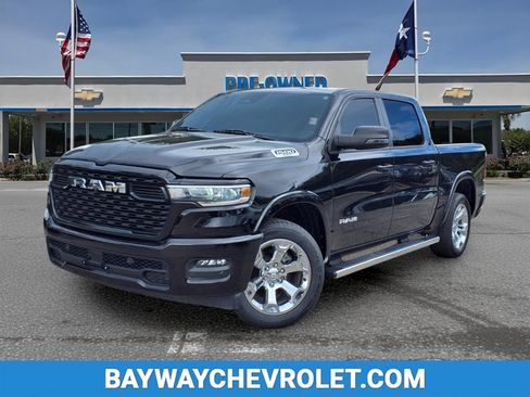 Used 2025 RAM 1500 Lone Star AWD/4WD image 1