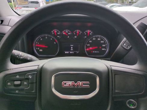 Used 2024 GMC Sierra 3500 Pro w/ Convenience Package image 30