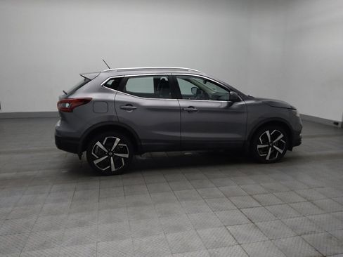 Used 2020 Nissan Rogue Sport SL w/ Premium Package image 10