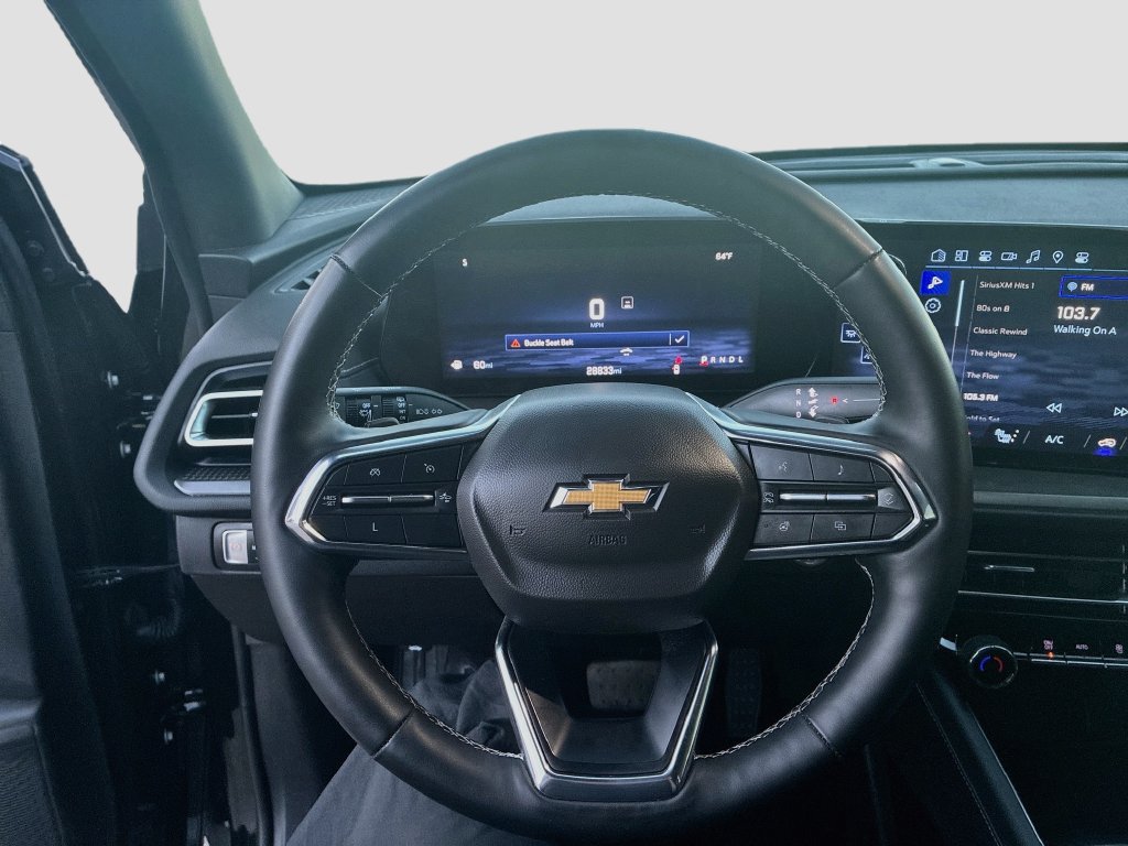 Used 2024 Chevrolet Traverse LS FWD image 11
