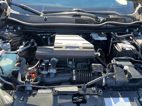 Used 2018 Honda CR-V Touring image 11