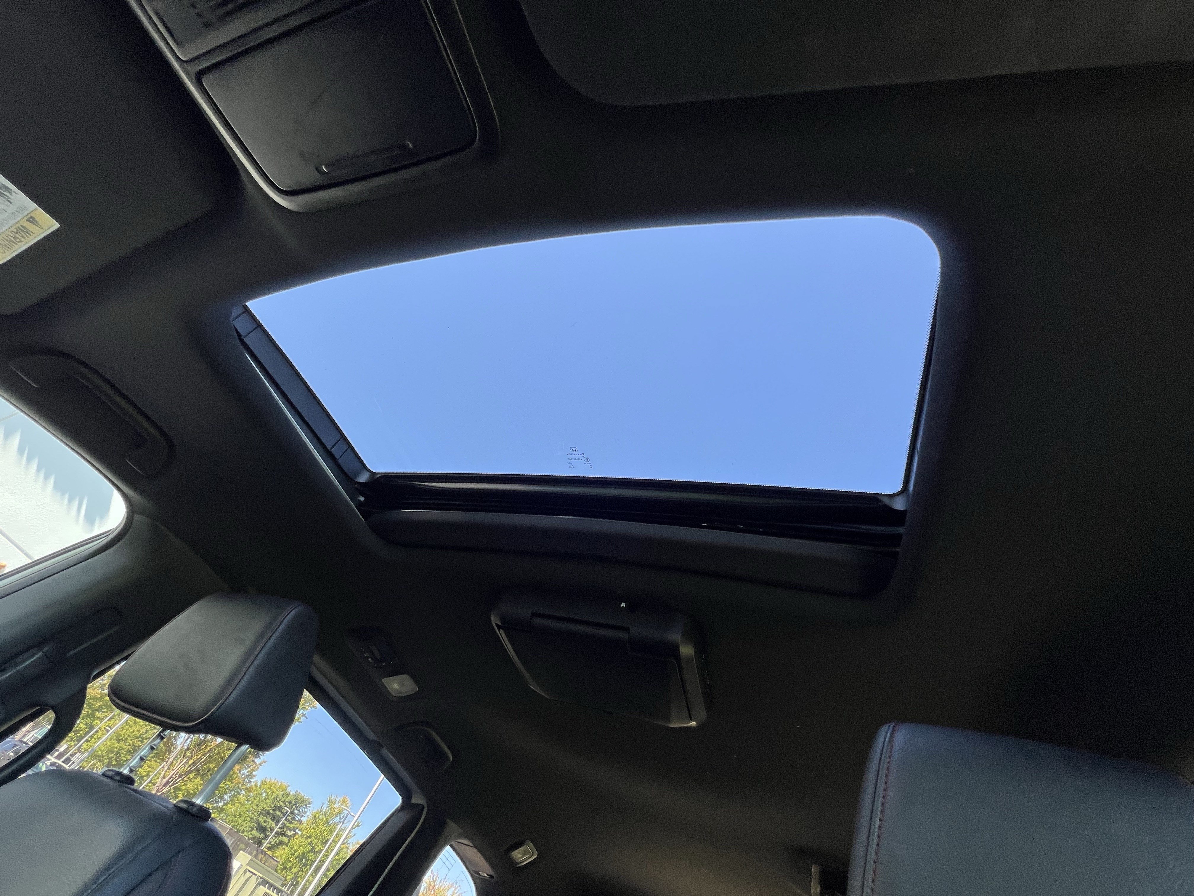 Used 2023 Honda Odyssey Sport image 29
