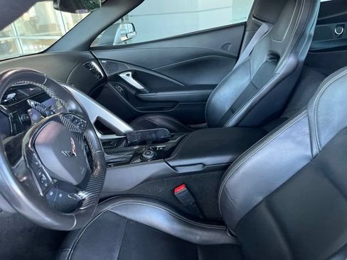 Used 2017 Chevrolet Corvette Stingray Coupe w/ Carbon Flash Badge Package RWD image 8