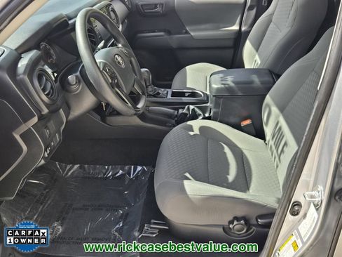 Used 2023 Toyota Tacoma SR AWD/4WD image 10