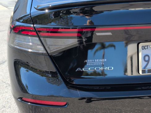 Used 2025 Honda Accord Sport image 13