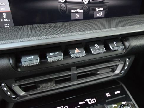 Used 2021 Porsche 911 Carrera image 49