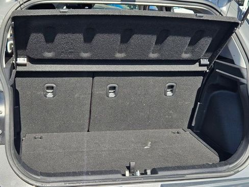 Used 2025 Hyundai Venue SEL image 29