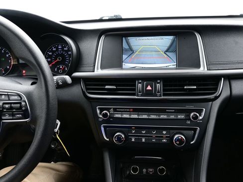 Used 2018 Kia Optima LX image 21