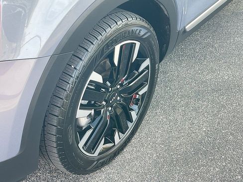 Used 2023 Kia Telluride SX image 9