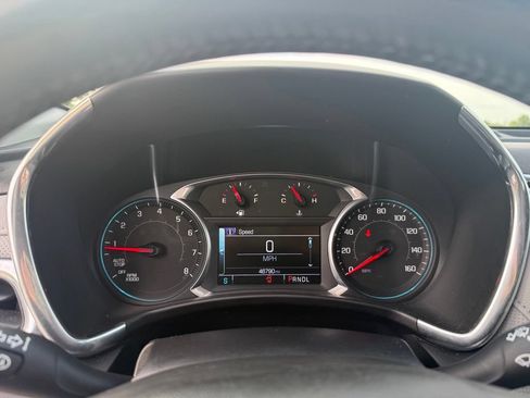 Used 2018 Chevrolet Equinox Premier FWD image 37